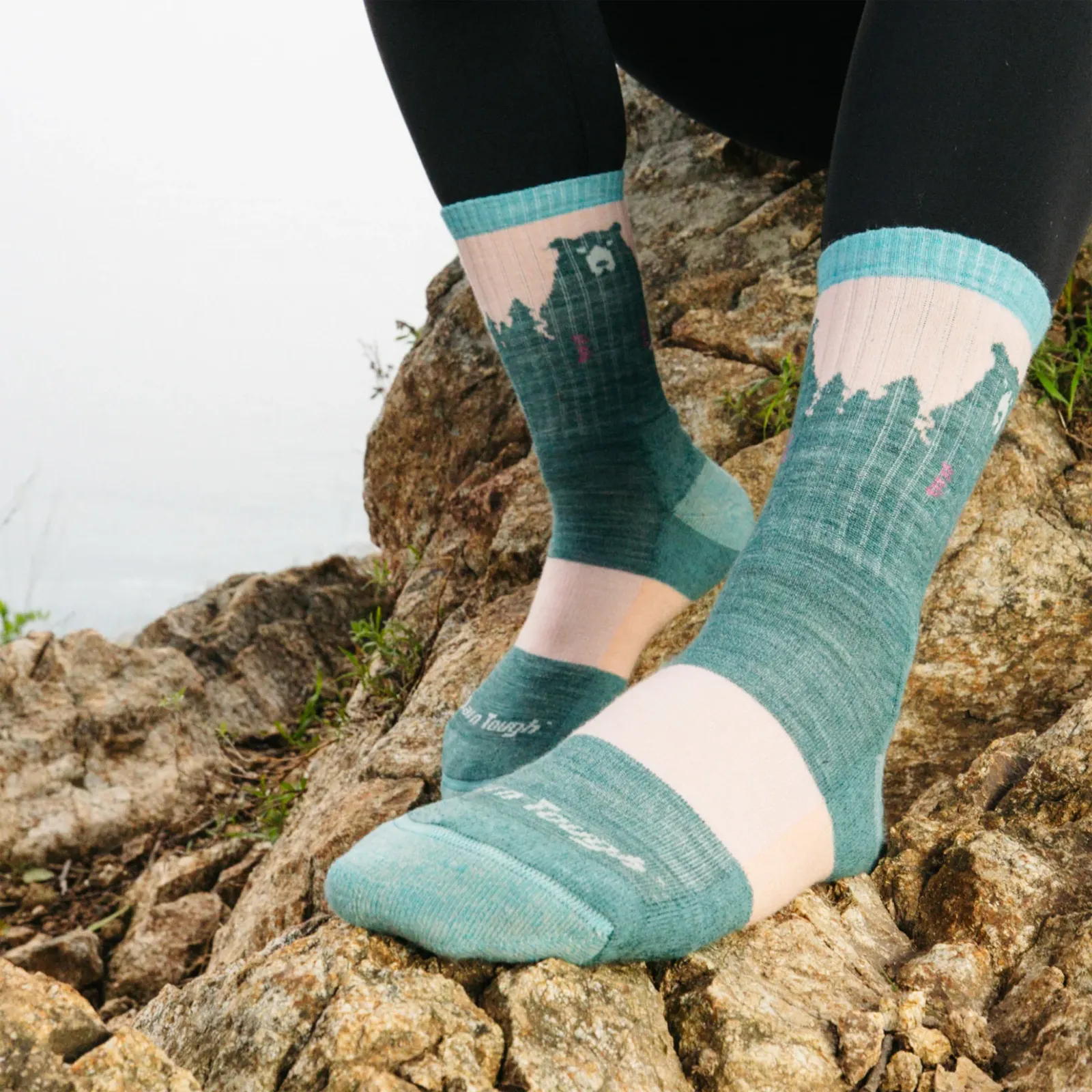 Darn Tough Beartown Lightweight Cushion Crew Sock (Women) - Quartz