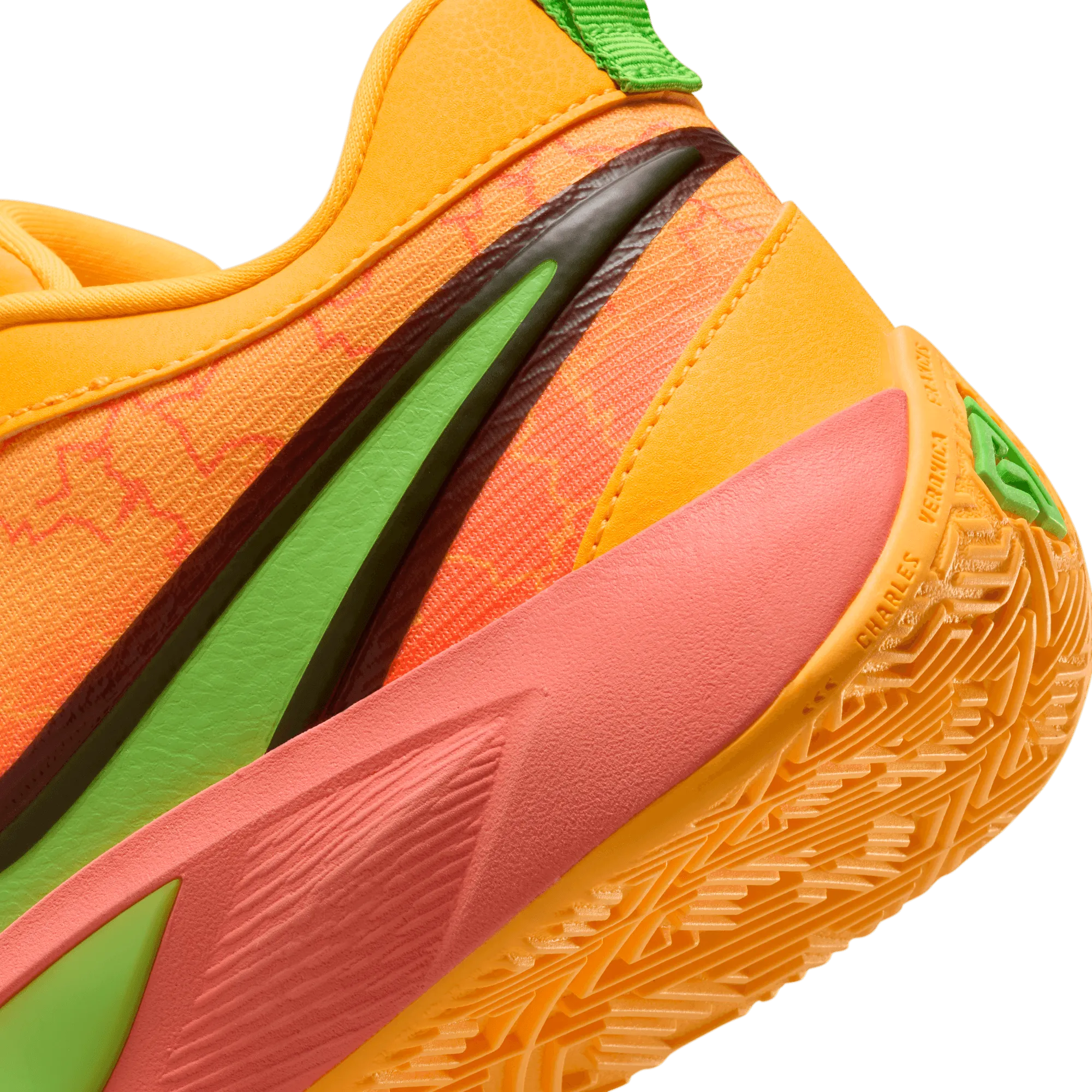 GIANNIS FREAK 6 BIG KIDS' BASKETBALL SHOES