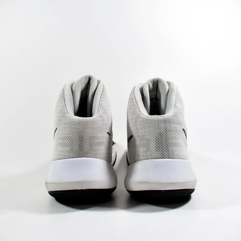 NIKE Precision